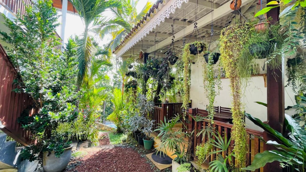 Bouganvilla House Unawatuna Exterior foto